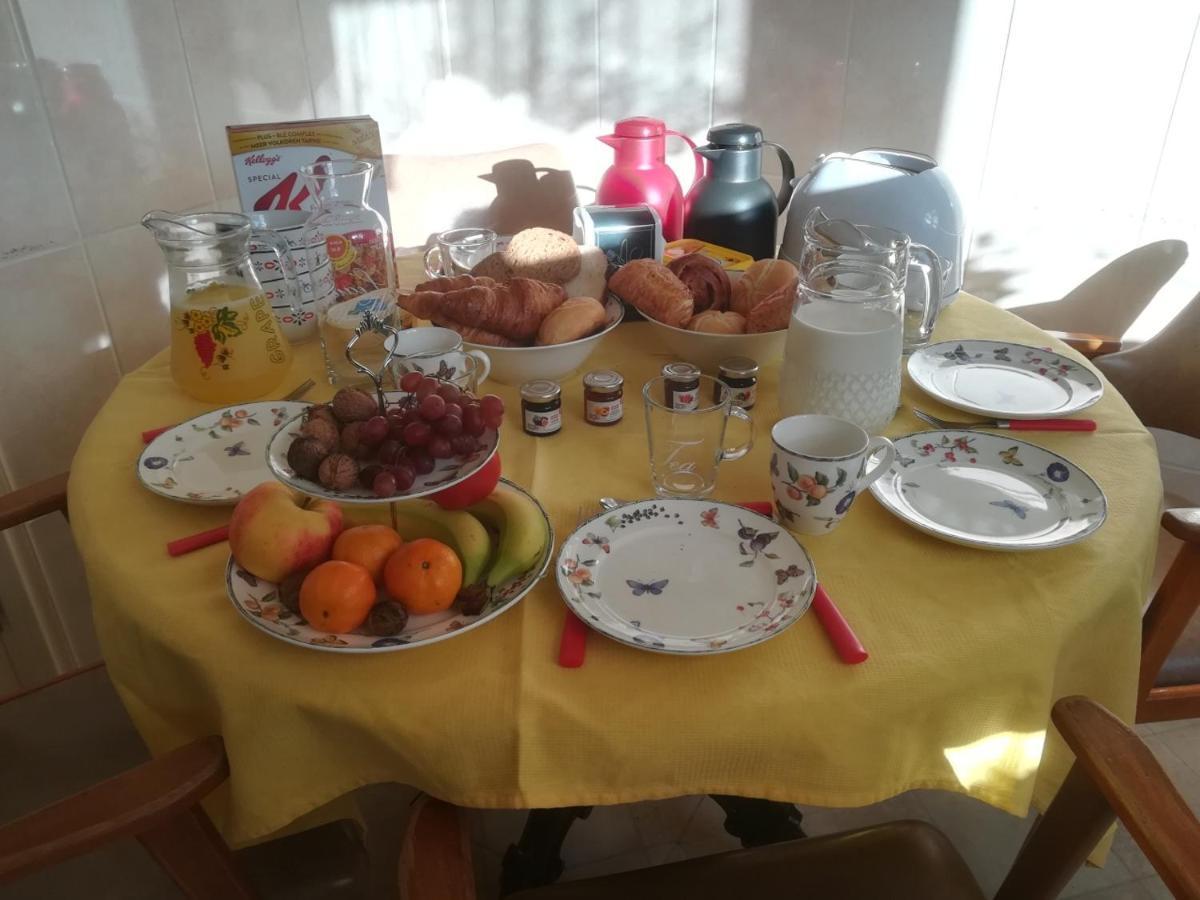 B&B Elbahof, goed en goedkoop! Hem Buitenkant foto