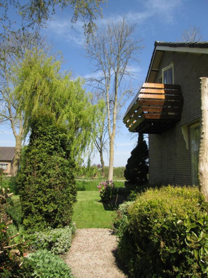 B&B Elbahof, goed en goedkoop! Hem Buitenkant foto